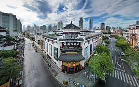 Shanghai Autoongo Bund Hotel